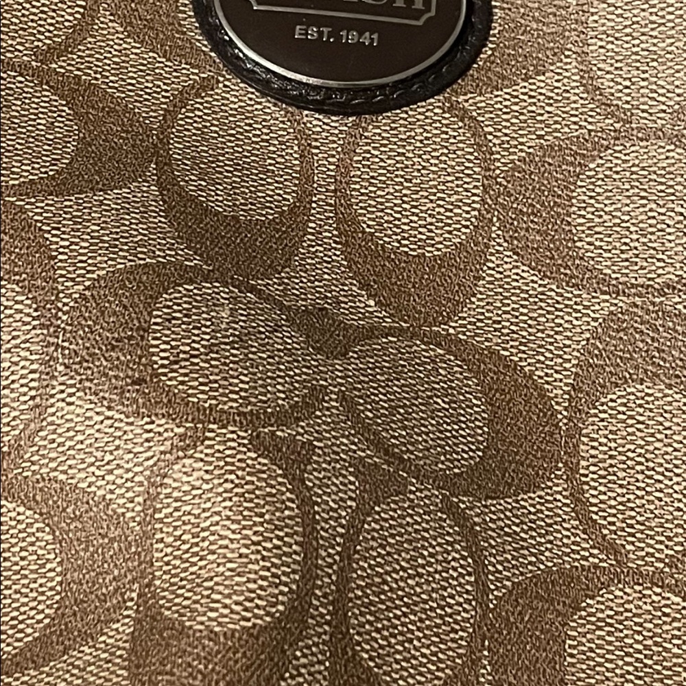 Handbag - Picture 4 of 5